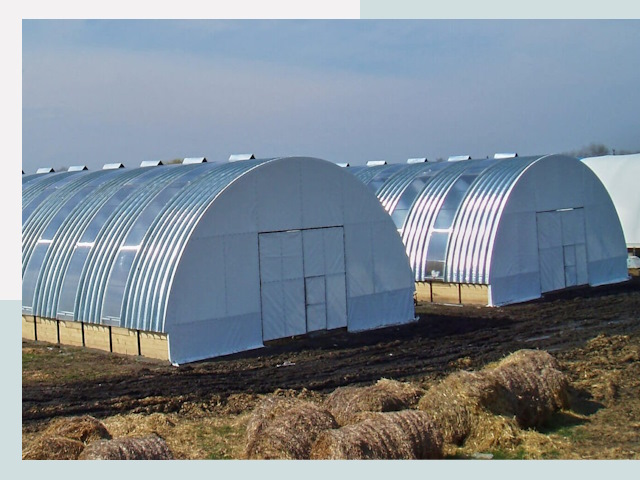 Сельскохозяйственные здания в Симферополе